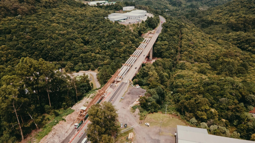 Ponte Rio Tega 02